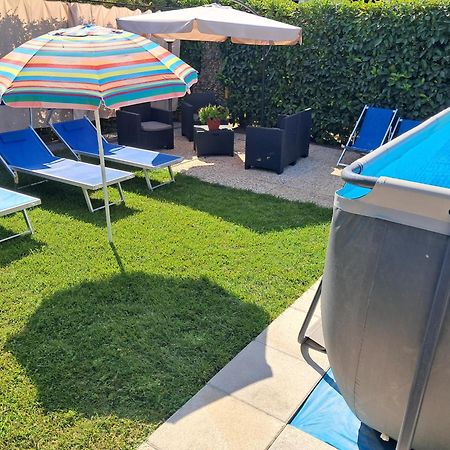 Depandance Con Piscina In Uso In Esclusivo In B&B Сант-Антонио-Абате Экстерьер фото