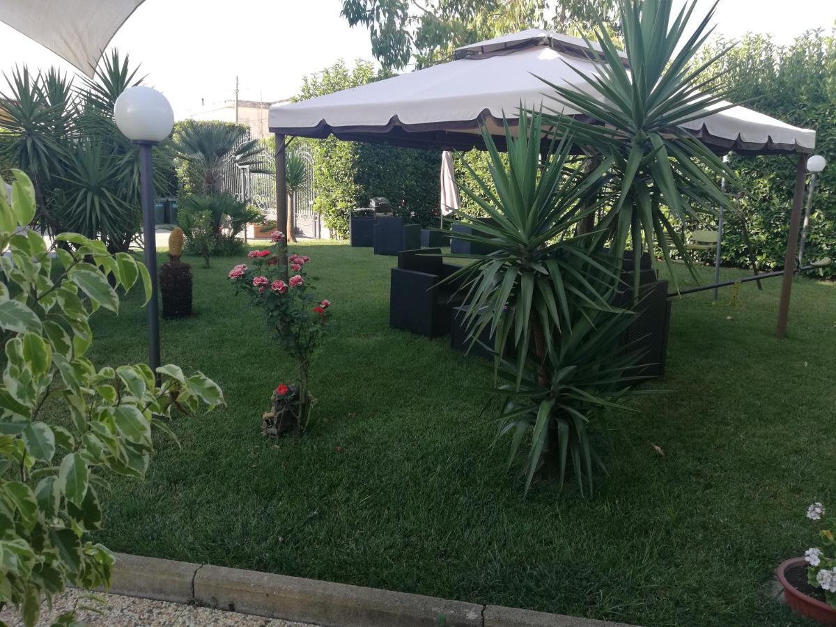 Depandance Con Piscina In Uso In Esclusivo In B&B Сант-Антонио-Абате Экстерьер фото