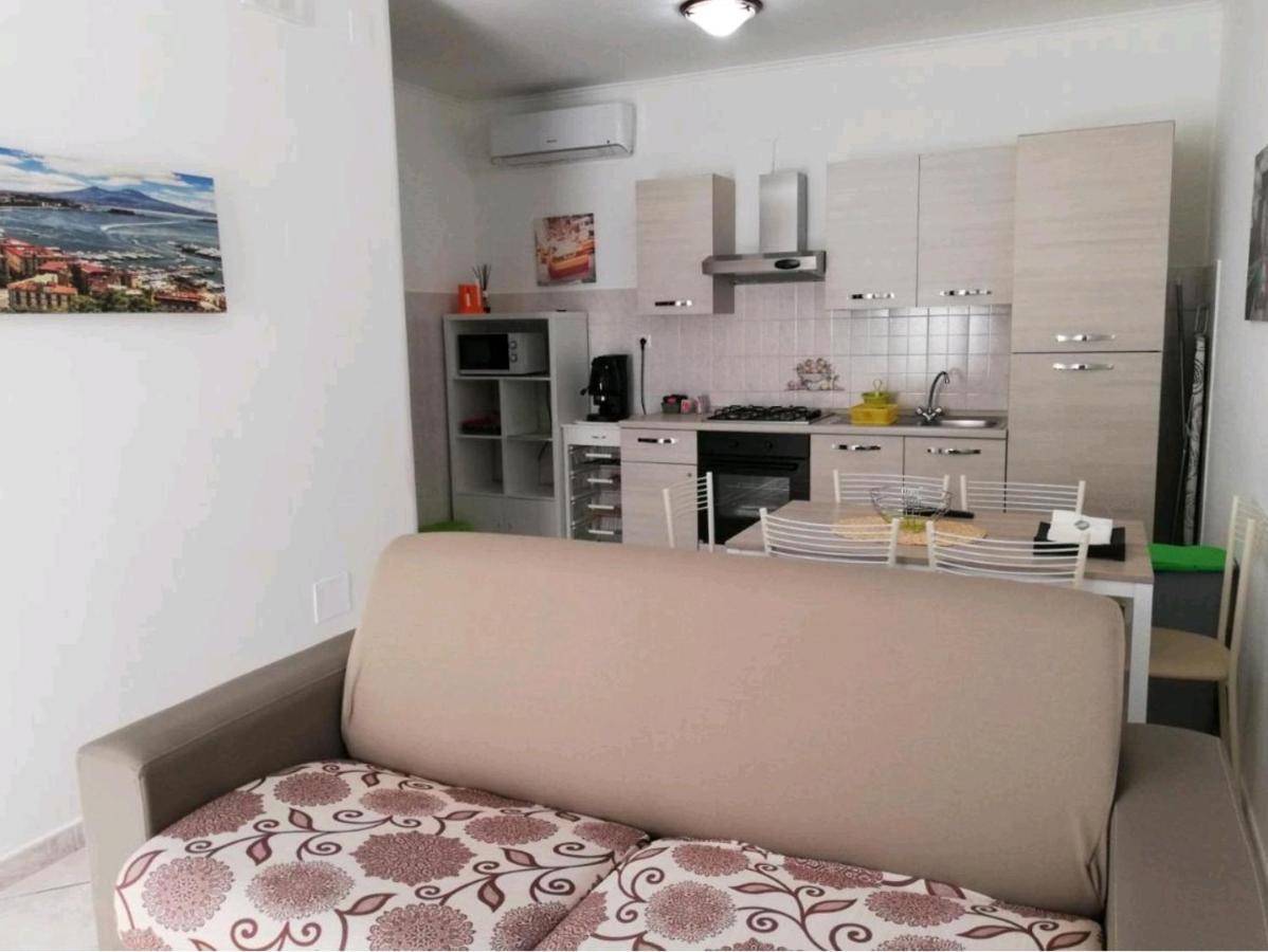 Depandance Con Piscina In Uso In Esclusivo In B&B Сант-Антонио-Абате Экстерьер фото