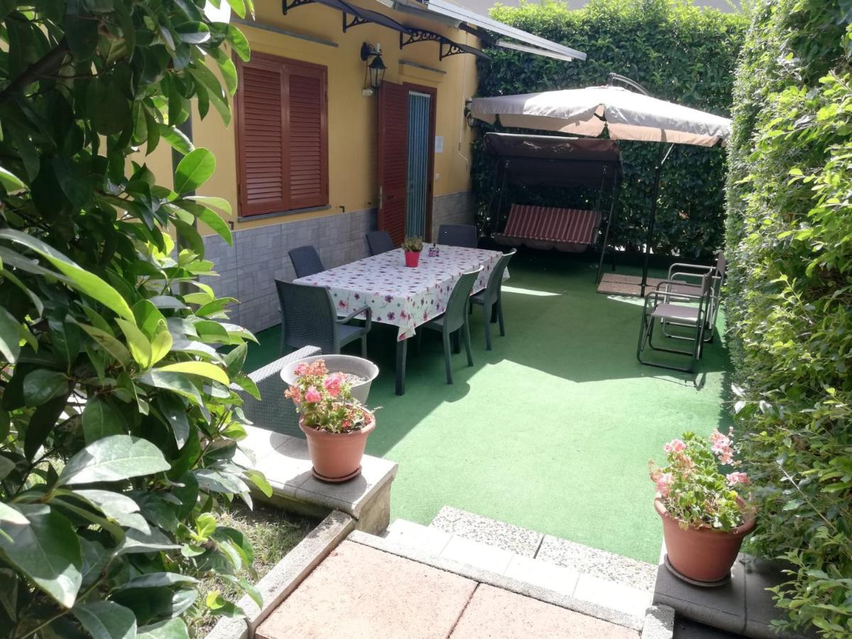 Depandance Con Piscina In Uso In Esclusivo In B&B Сант-Антонио-Абате Экстерьер фото