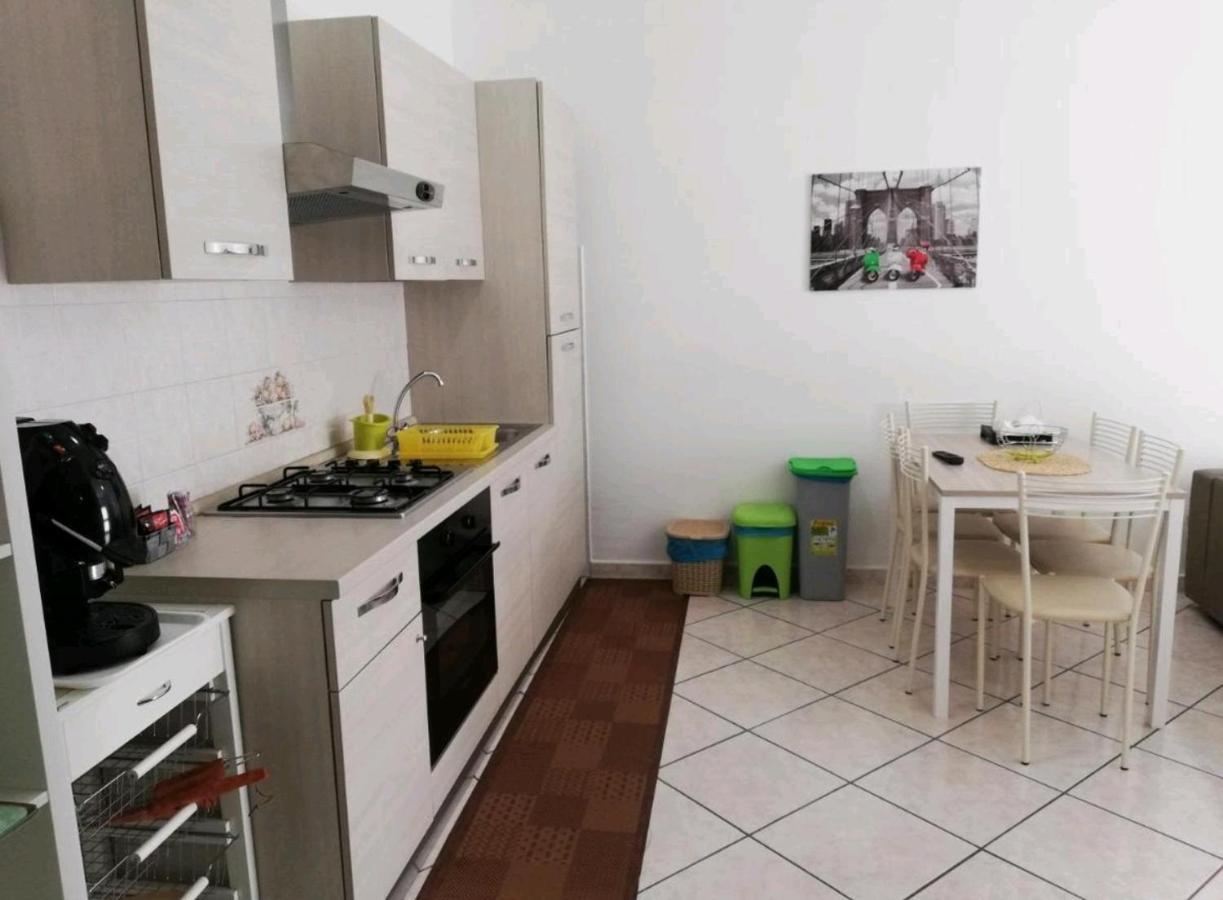Depandance Con Piscina In Uso In Esclusivo In B&B Сант-Антонио-Абате Экстерьер фото