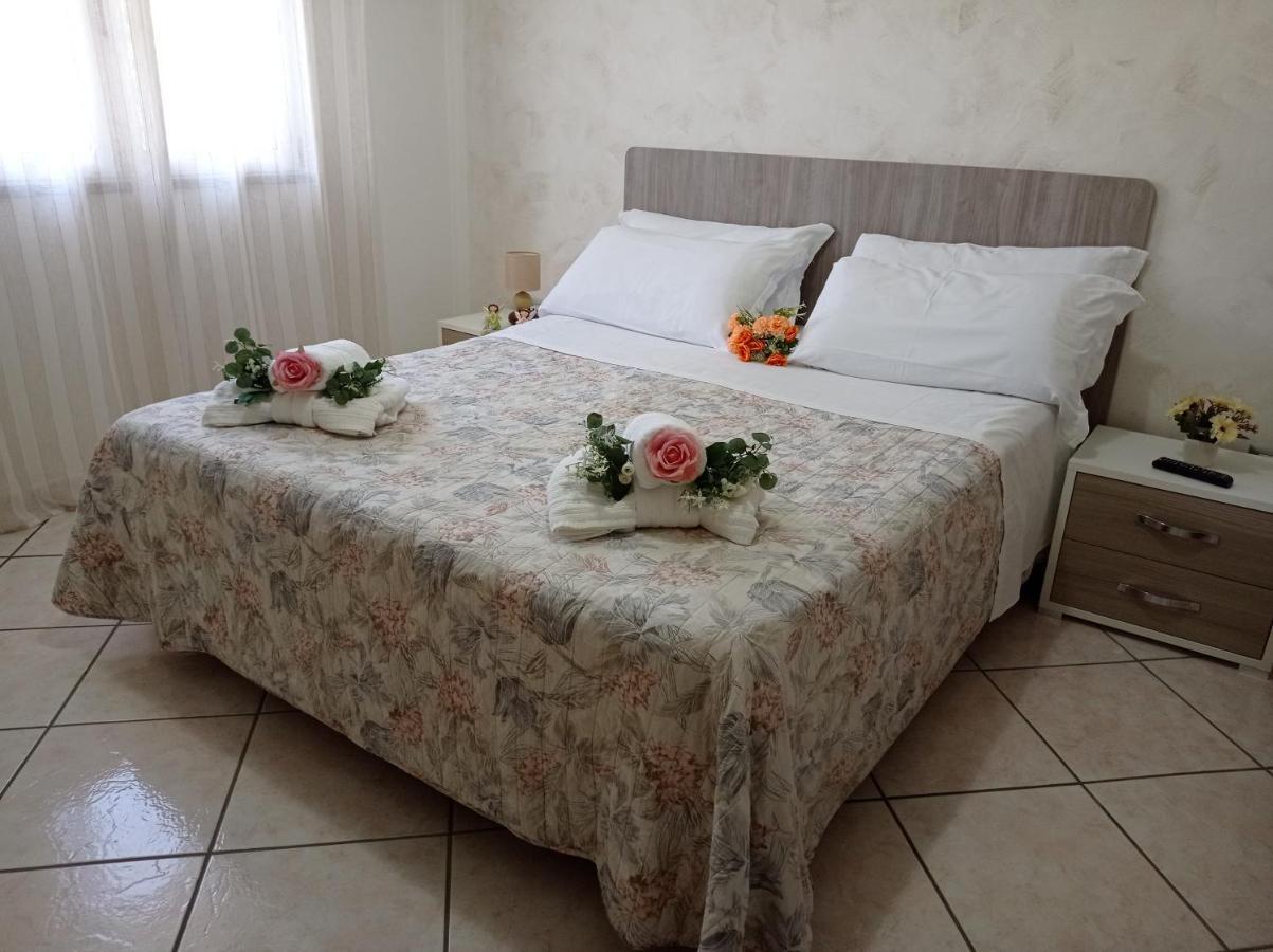 Depandance Con Piscina In Uso In Esclusivo In B&B Сант-Антонио-Абате Экстерьер фото